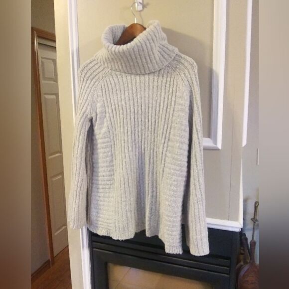 Simply Vera Vera Wang Turtleneck Long Sleeve Sweater Women's Size Small - Picture 4 of 6